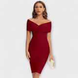 Κομψό Τόρεμα με V-Λαϊμό